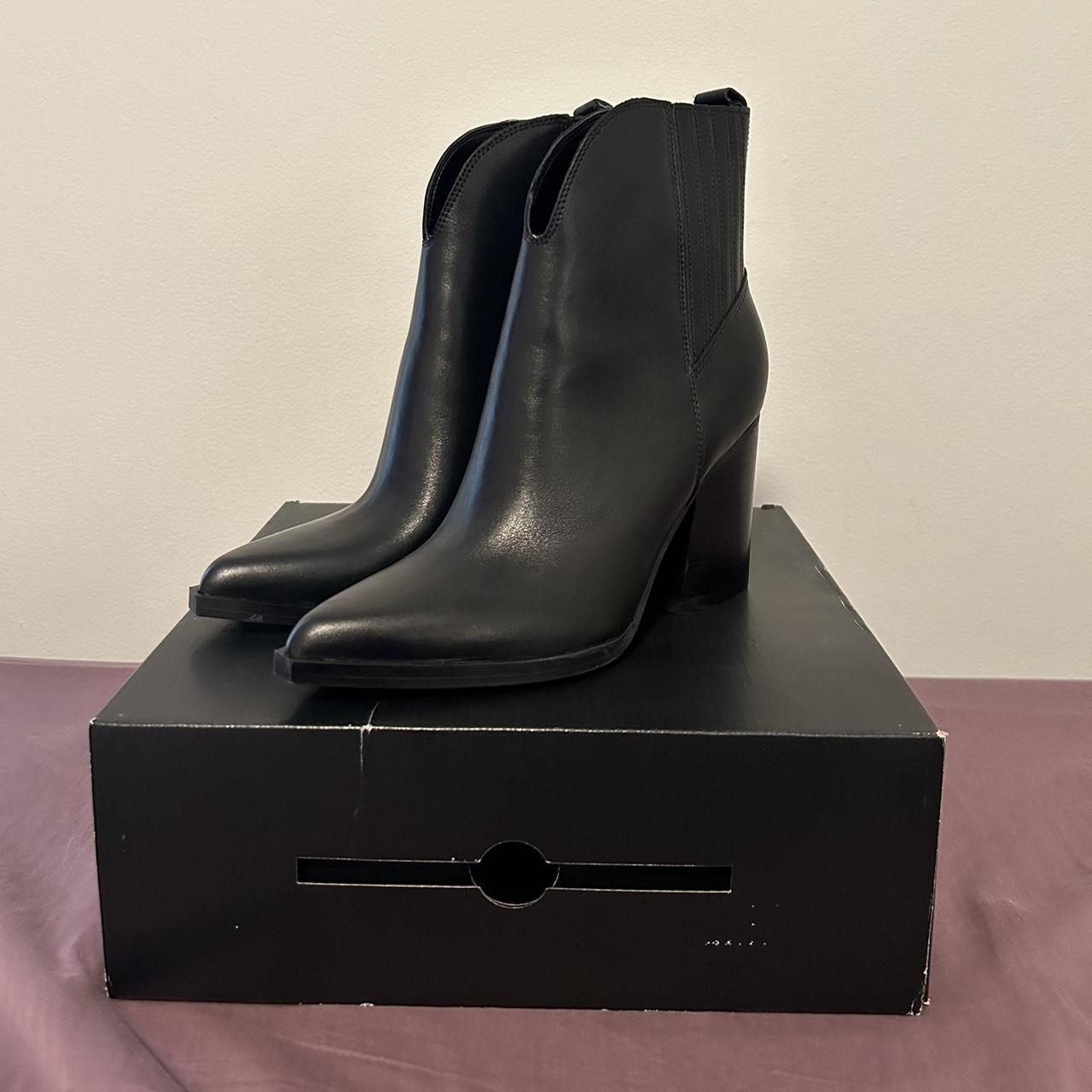 Marc Fisher Alva Pointy Toe Bootie Size US 7 Never