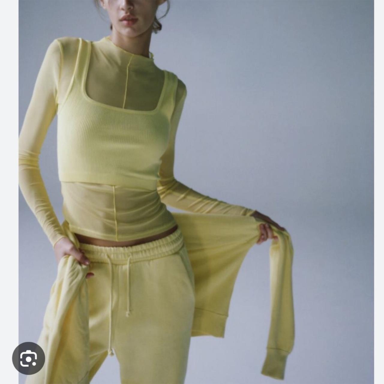 item listed by _y2kbabe