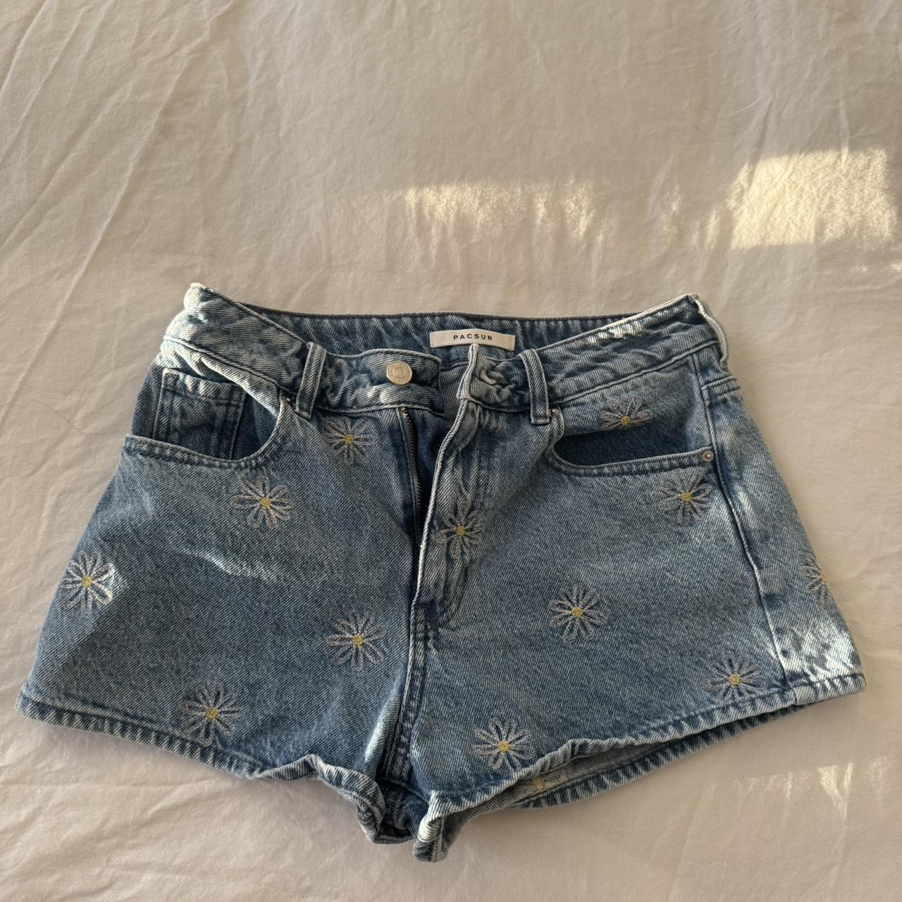 Embroidered Pacsun Mom Short PACSUN Embroidered Daisy Flower Denim