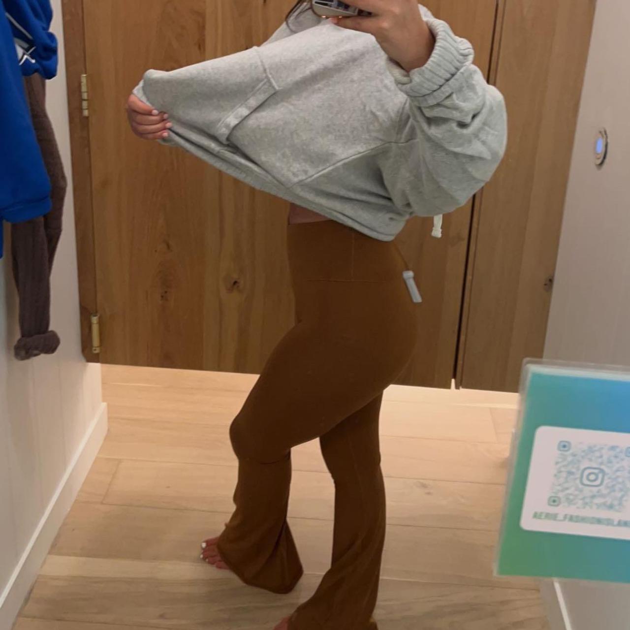 Aerie Women's Yellow Leggings Depop