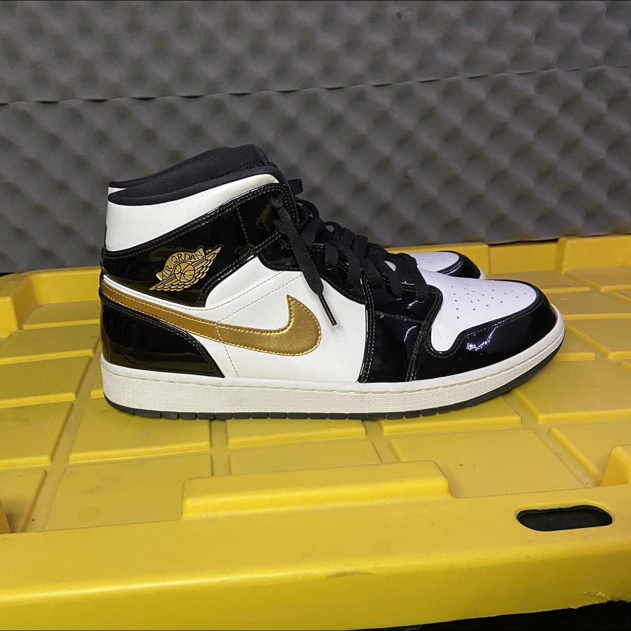 patent black jordan 1