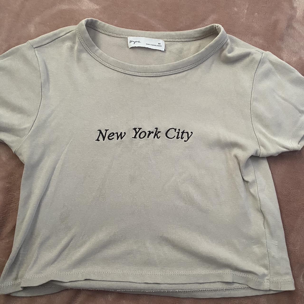 Supré grey New York City baby tee Size xs Sooo cute... - Depop