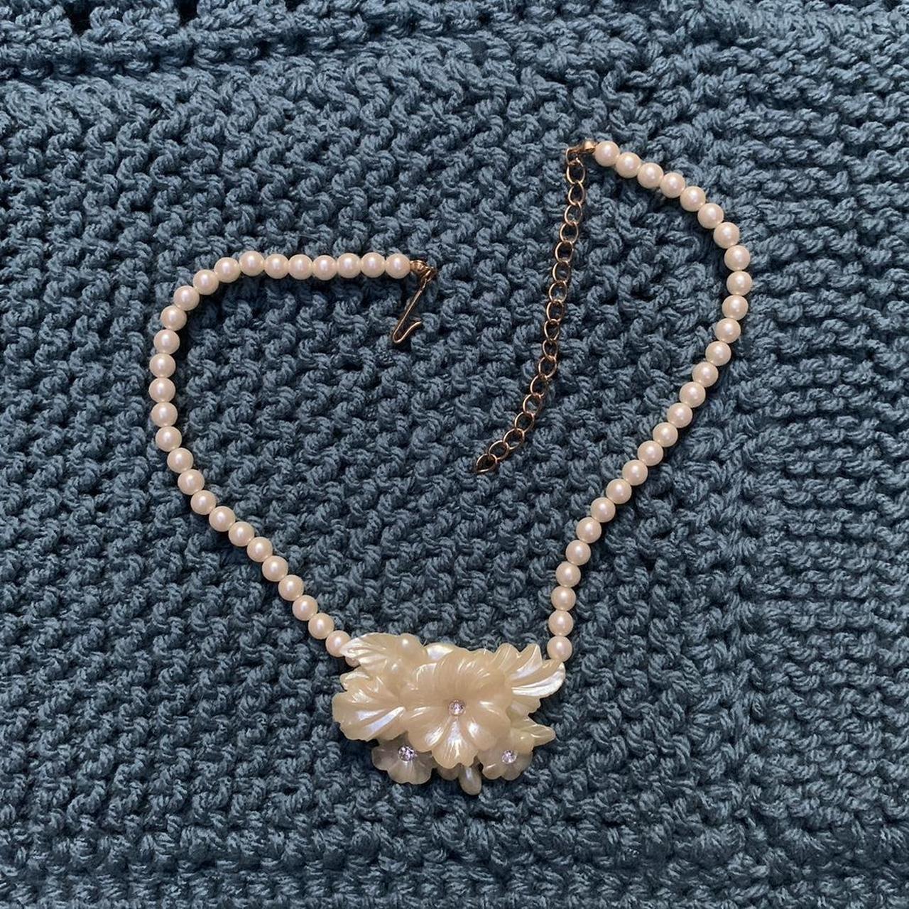 Amorina Necklace