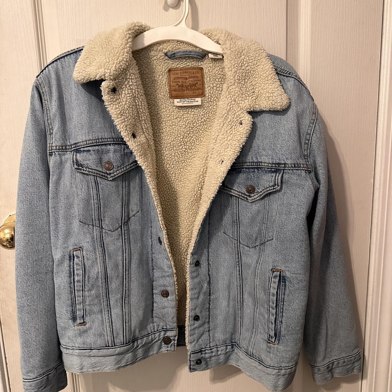 Levi’s denim jacket! - Depop