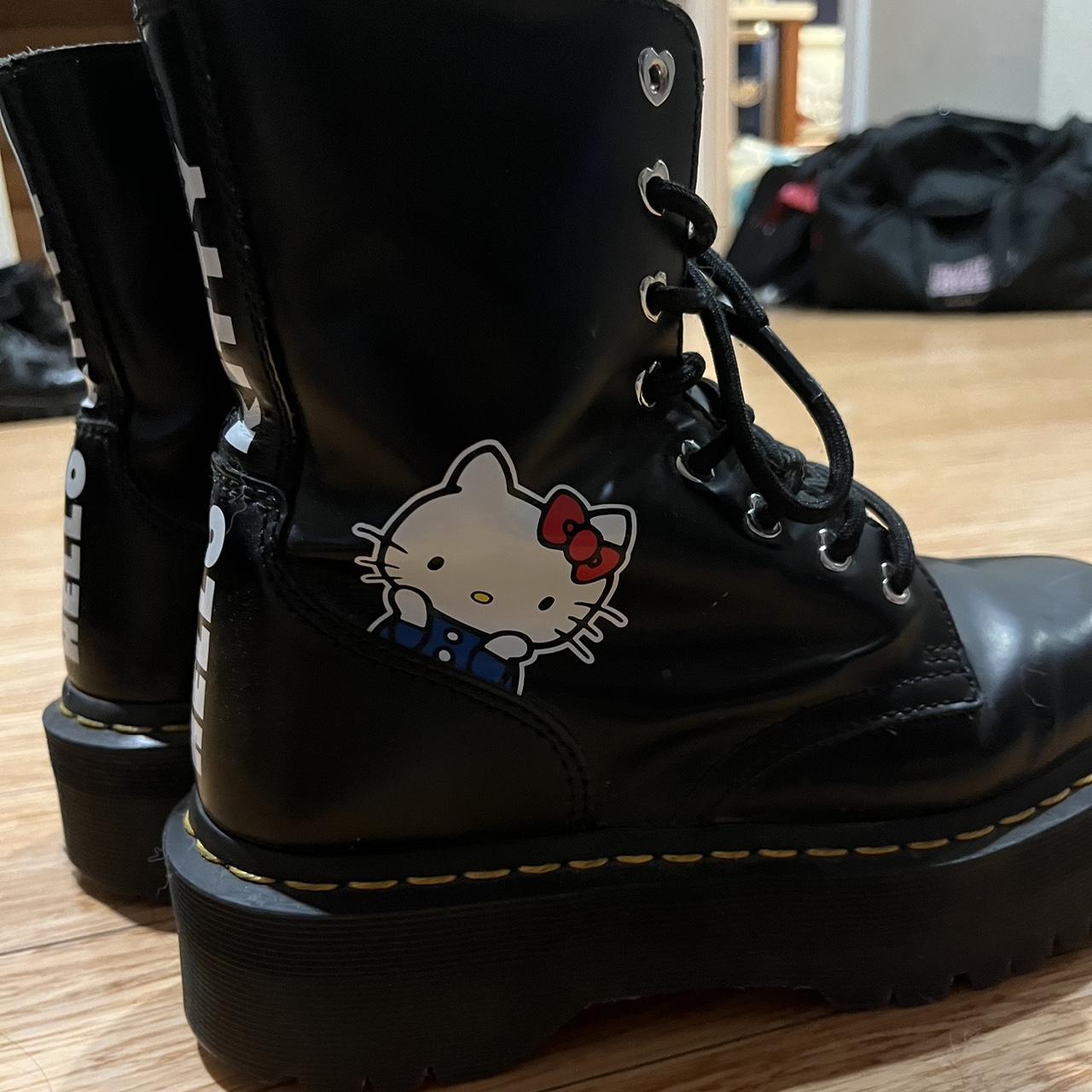 Dr martens best sale hello kitty platform