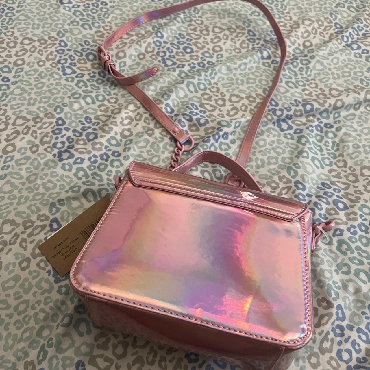 fuchsia pink steve madden crossbody bag , slightly - Depop