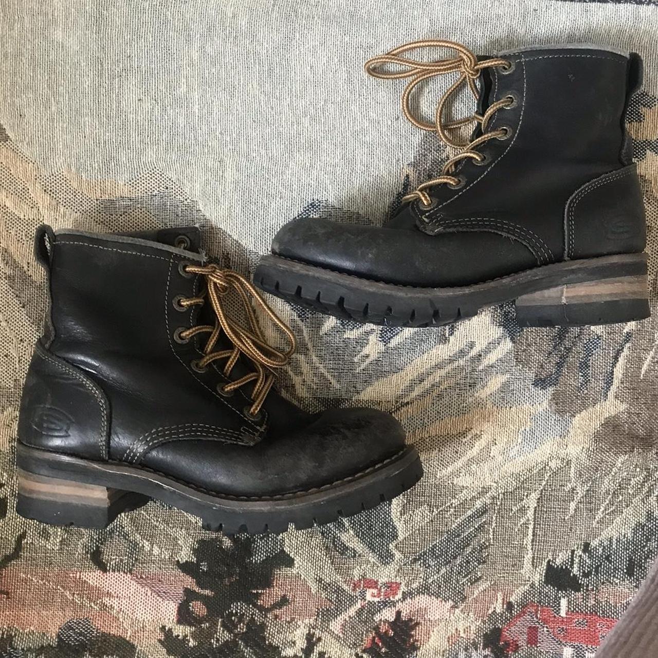 Skechers Women's Black and Brown Boots | Depop