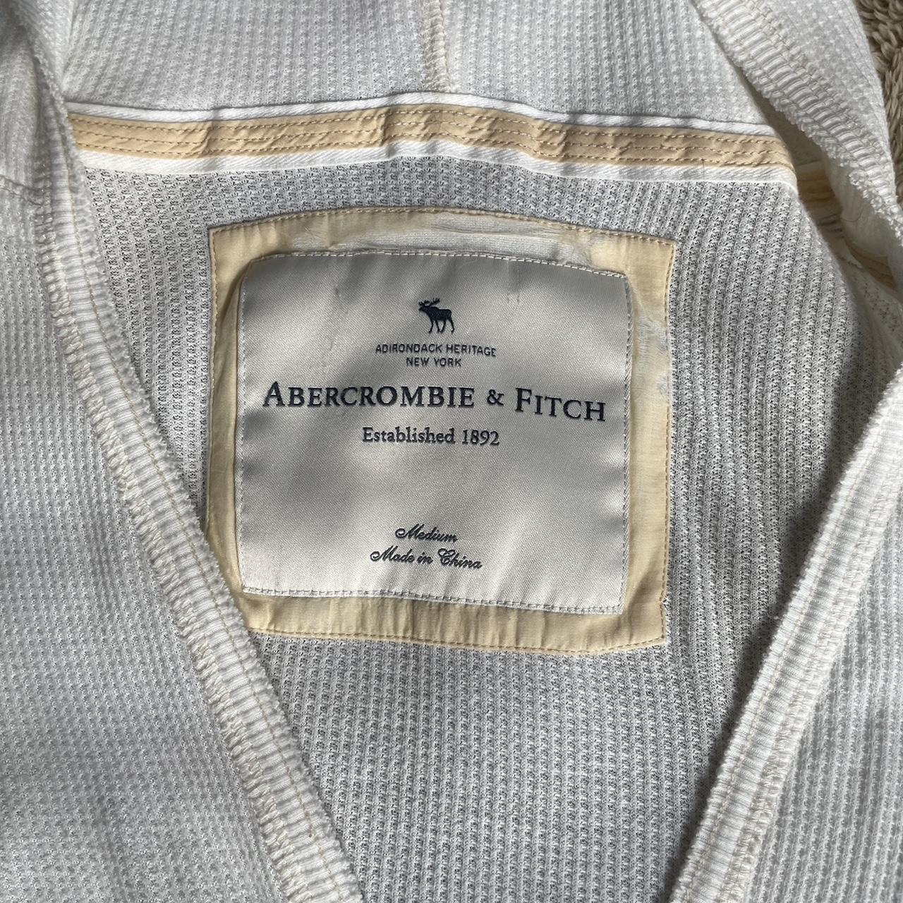 Abercrombie & Fitch Women's White T-shirt | Depop