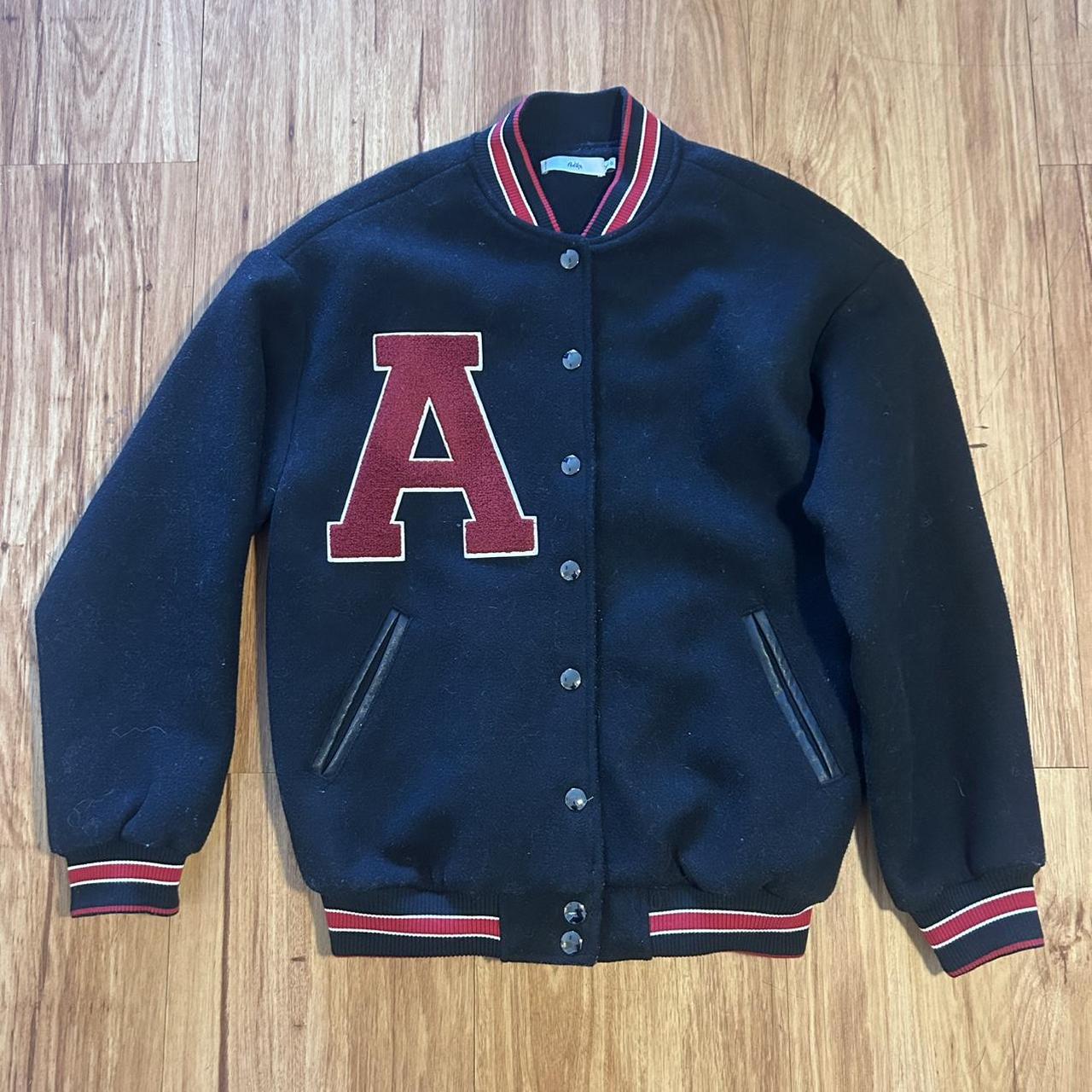 item listed by jsboutique95