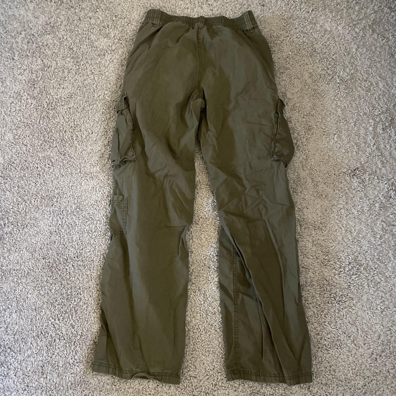 H&M green cargo pants - shipping after the... - Depop