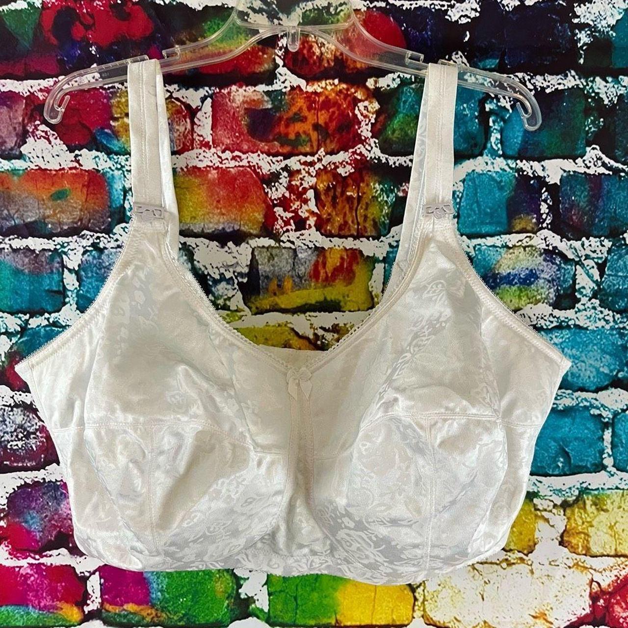 Vintage Goddess Bra Style 110 Wire Free White size... - Depop