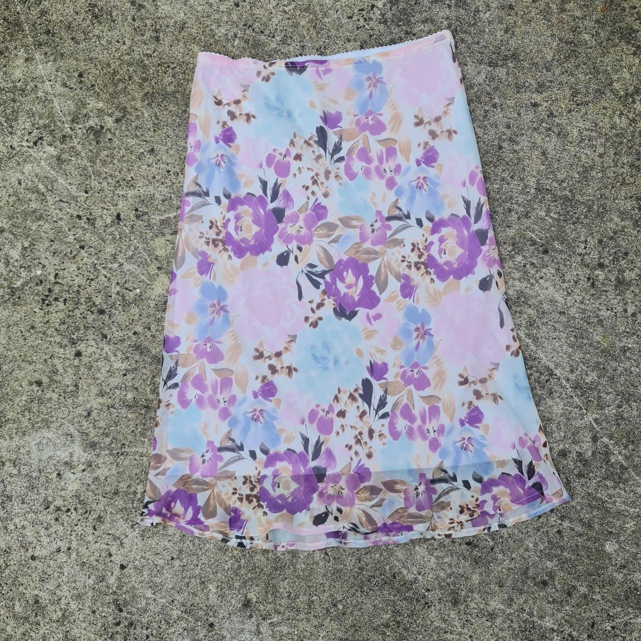 Women's White and Purple Skirt | Depop