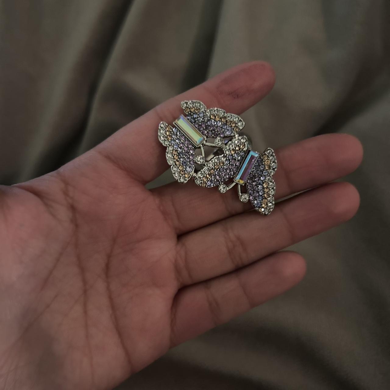 item listed by sav_semo