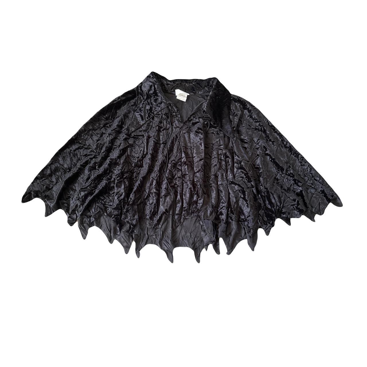Vintage 80s 90s Halloween bat cape Pointy hem... - Depop