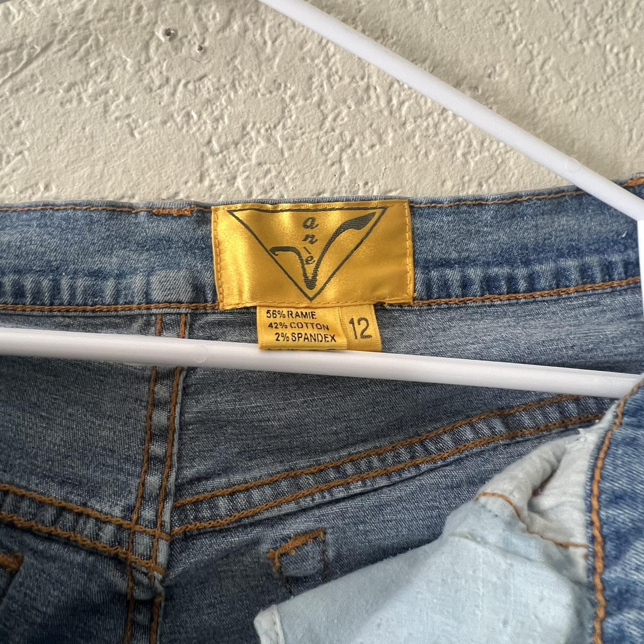 Jeans 📌has some defects such as no button and paint... - Depop