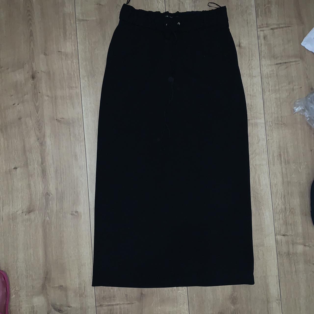 Zara Women's Black Skirt | Depop