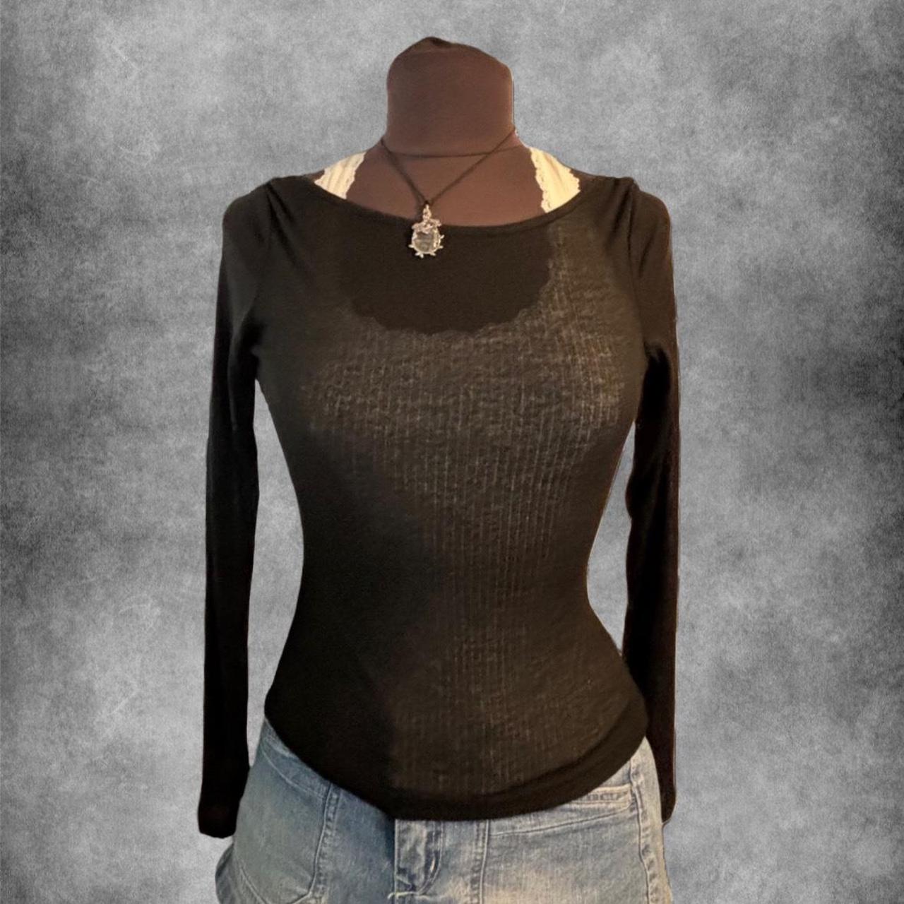 🤍Black long sleeve top🩶 ☆Has a unique backless... - Depop