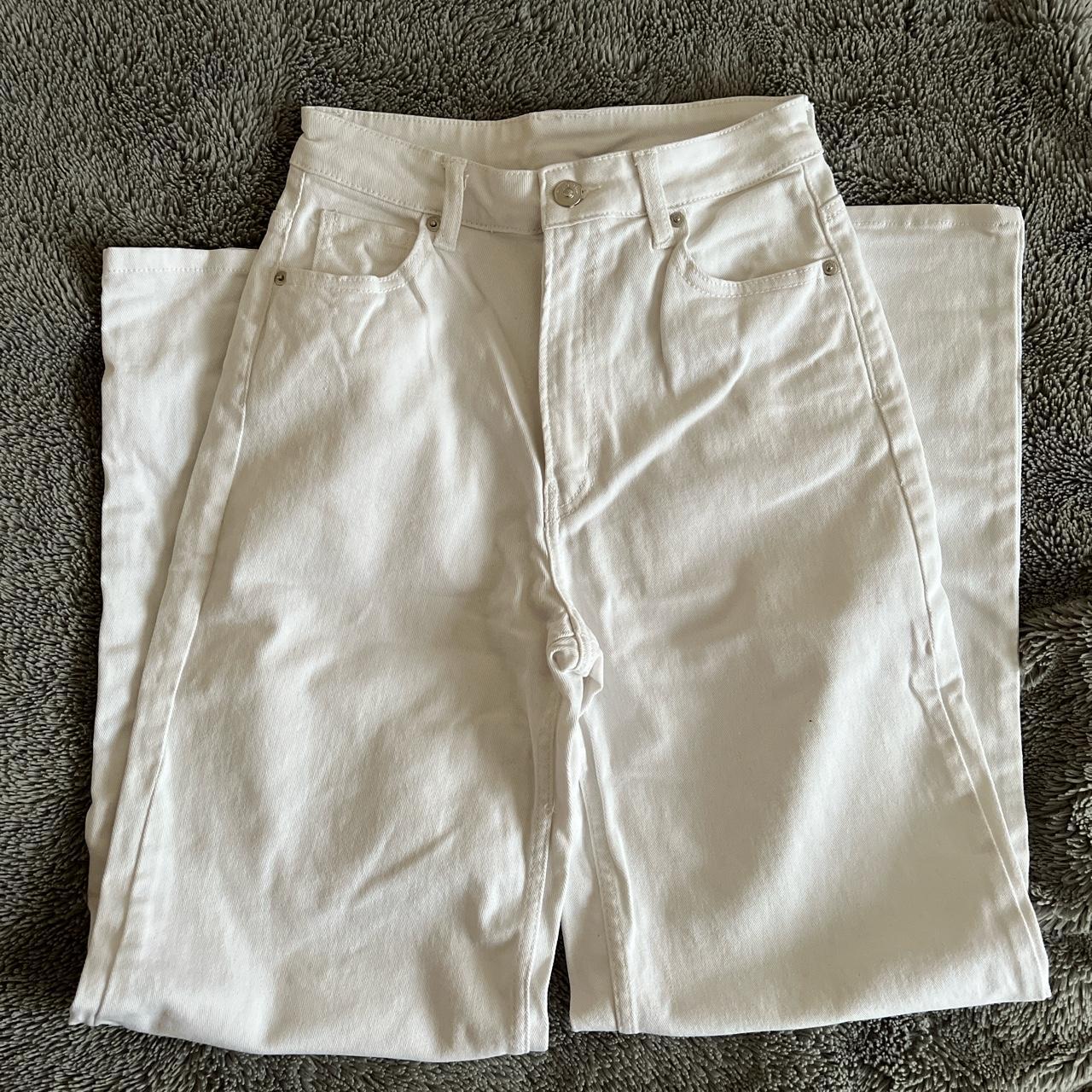 H&M Women's White Jeans | Depop