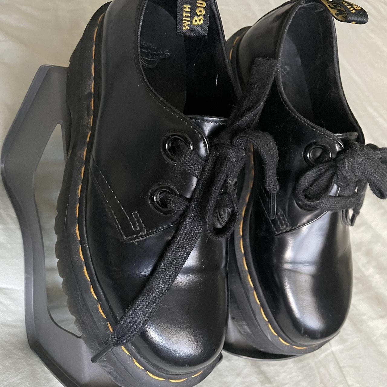 dr martens lisa