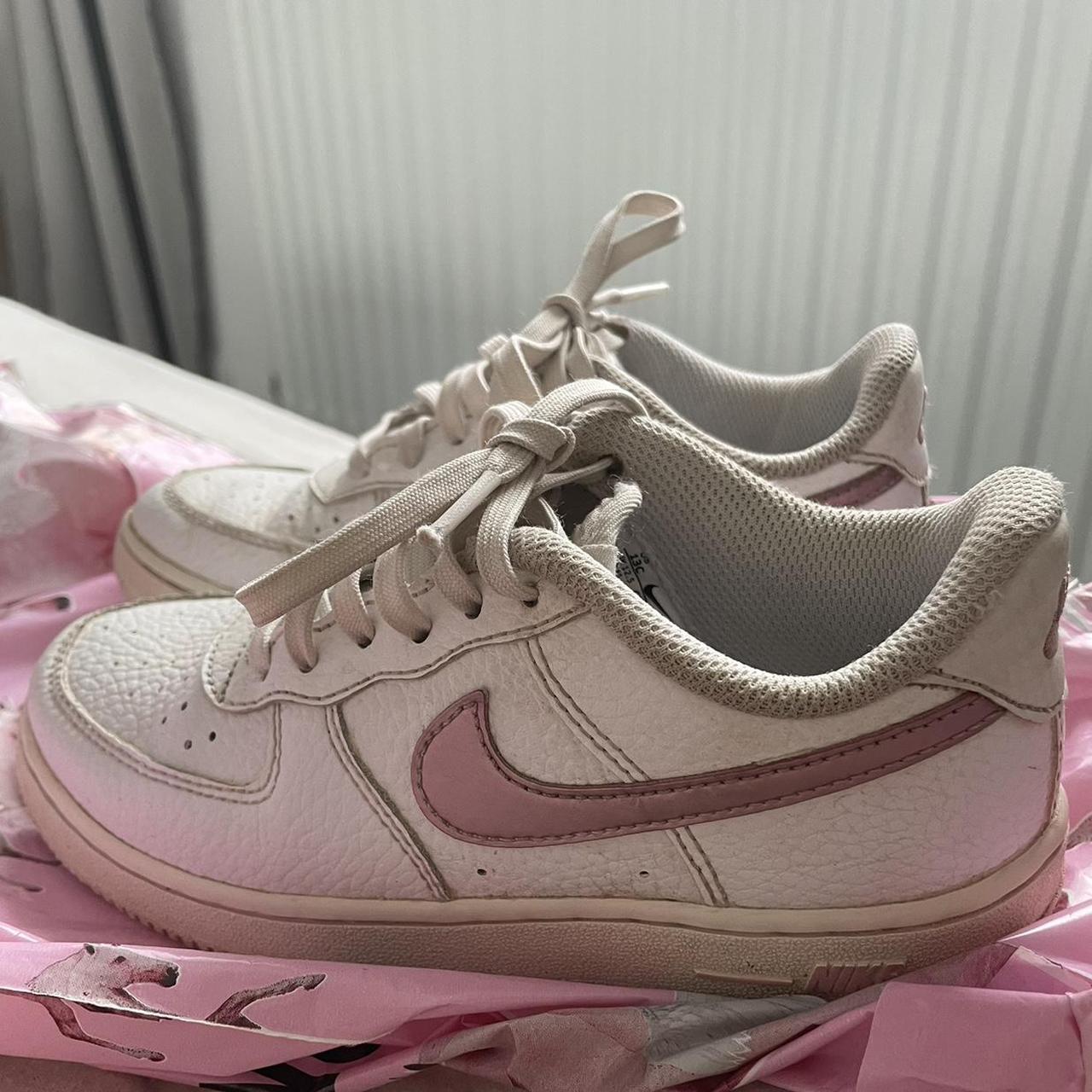 junior nike air force 1 trainers