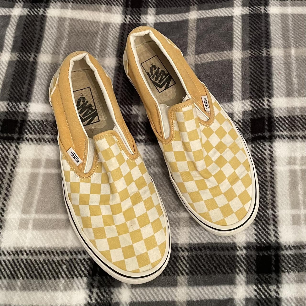 Yellow checkered Vans short. Men’s 7 and Women’s 8.5 - Depop