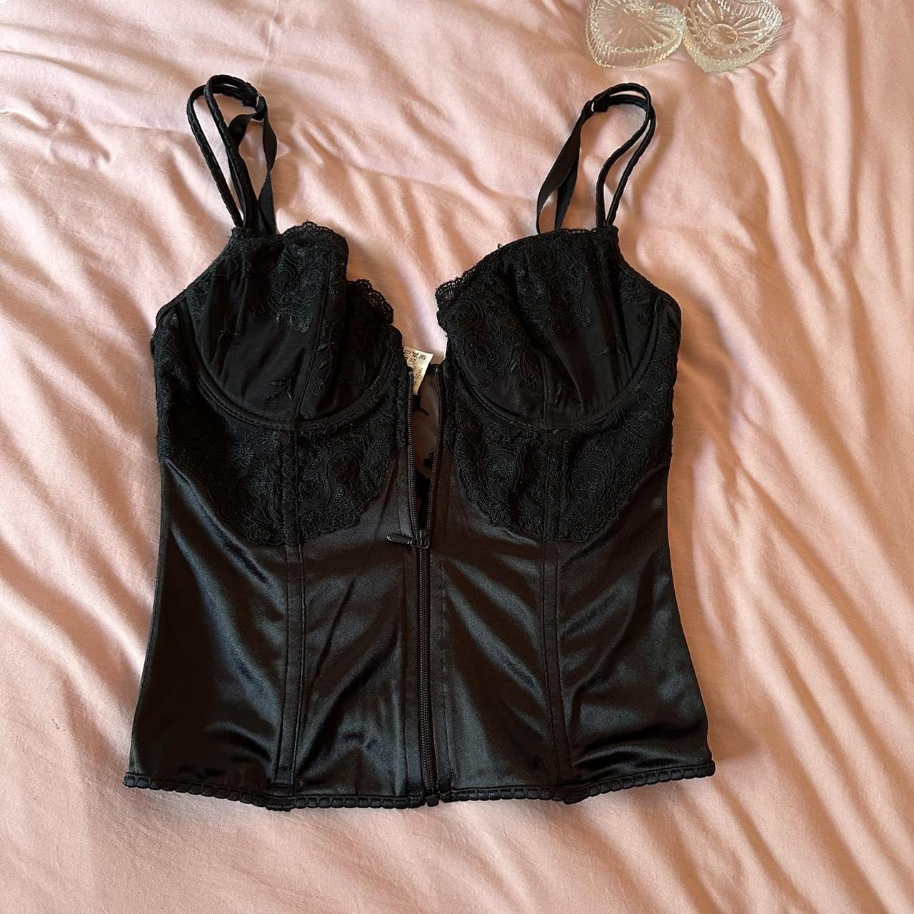 item listed by munasclosett