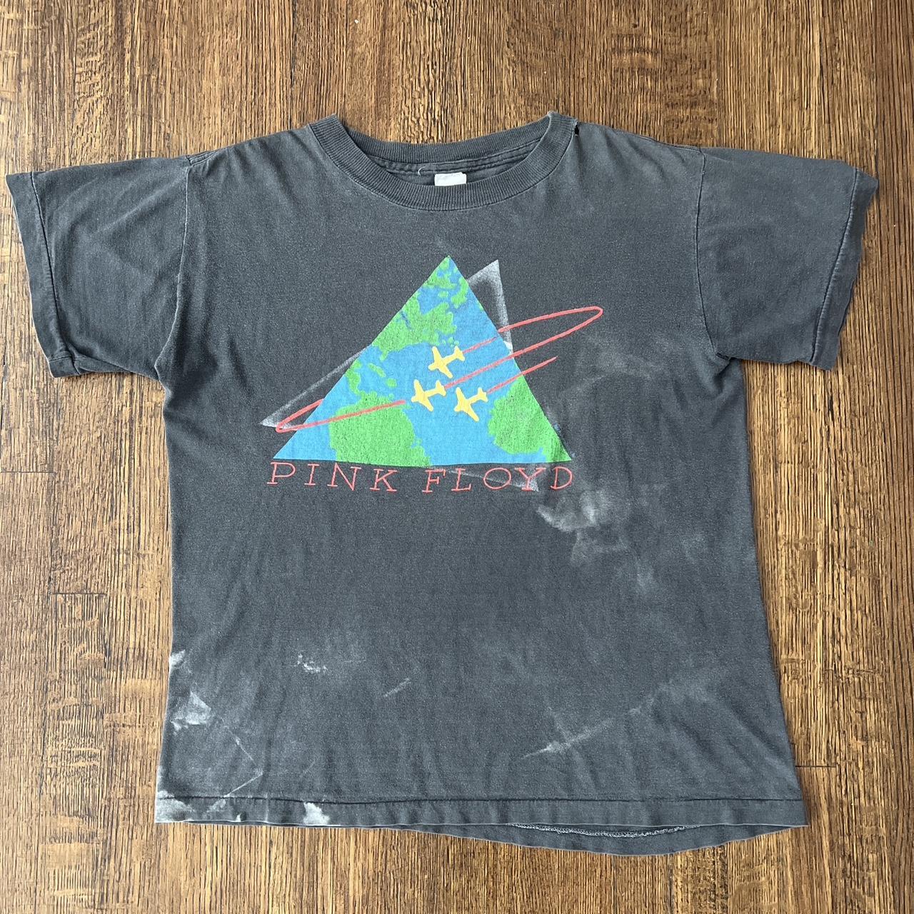 Pink floyd 1988 tour 2024 shirt