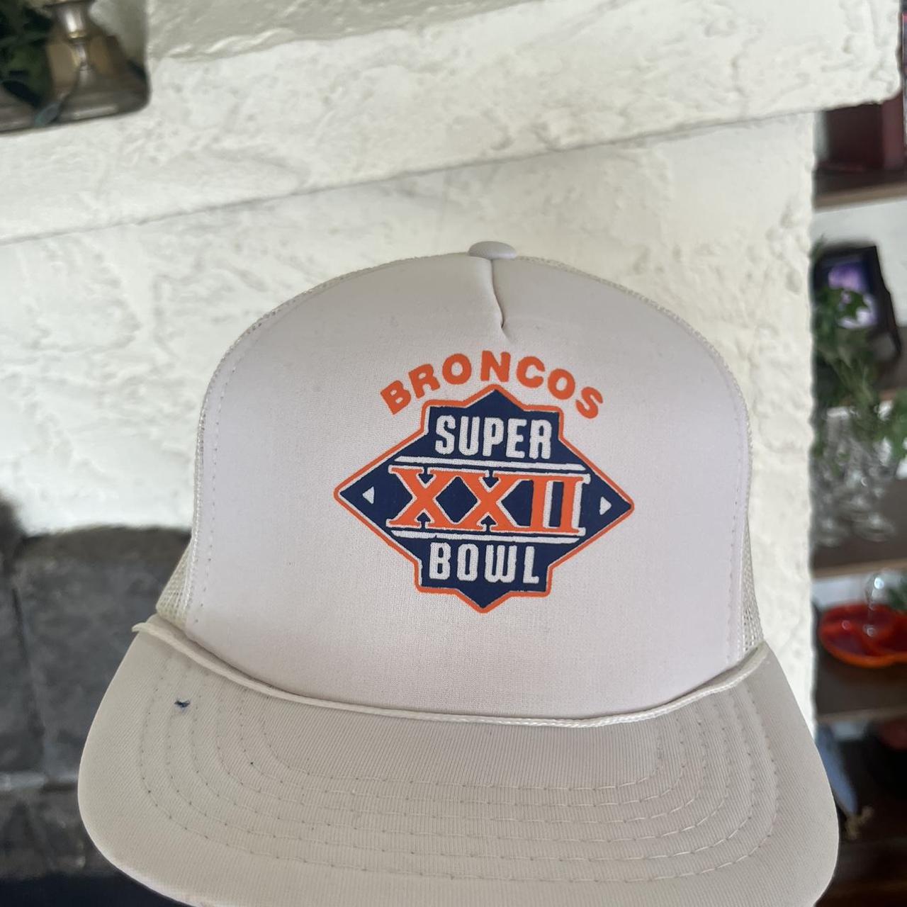 2000 Rams Super Bowl Champions Hat Still looks - Depop