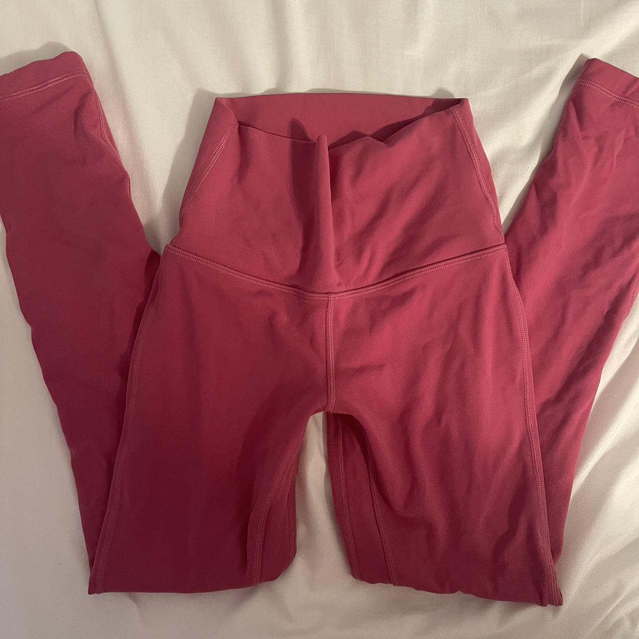 Lululemon Women's Pink Leggings | Depop