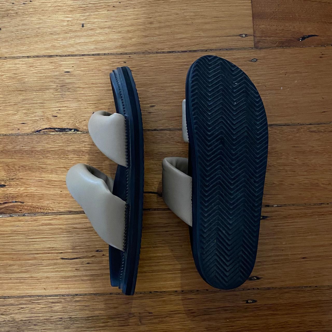 target women sandals