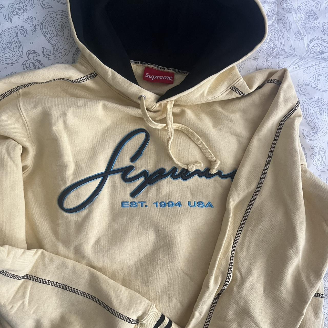 Supreme contrast outlet embroidered hoodie