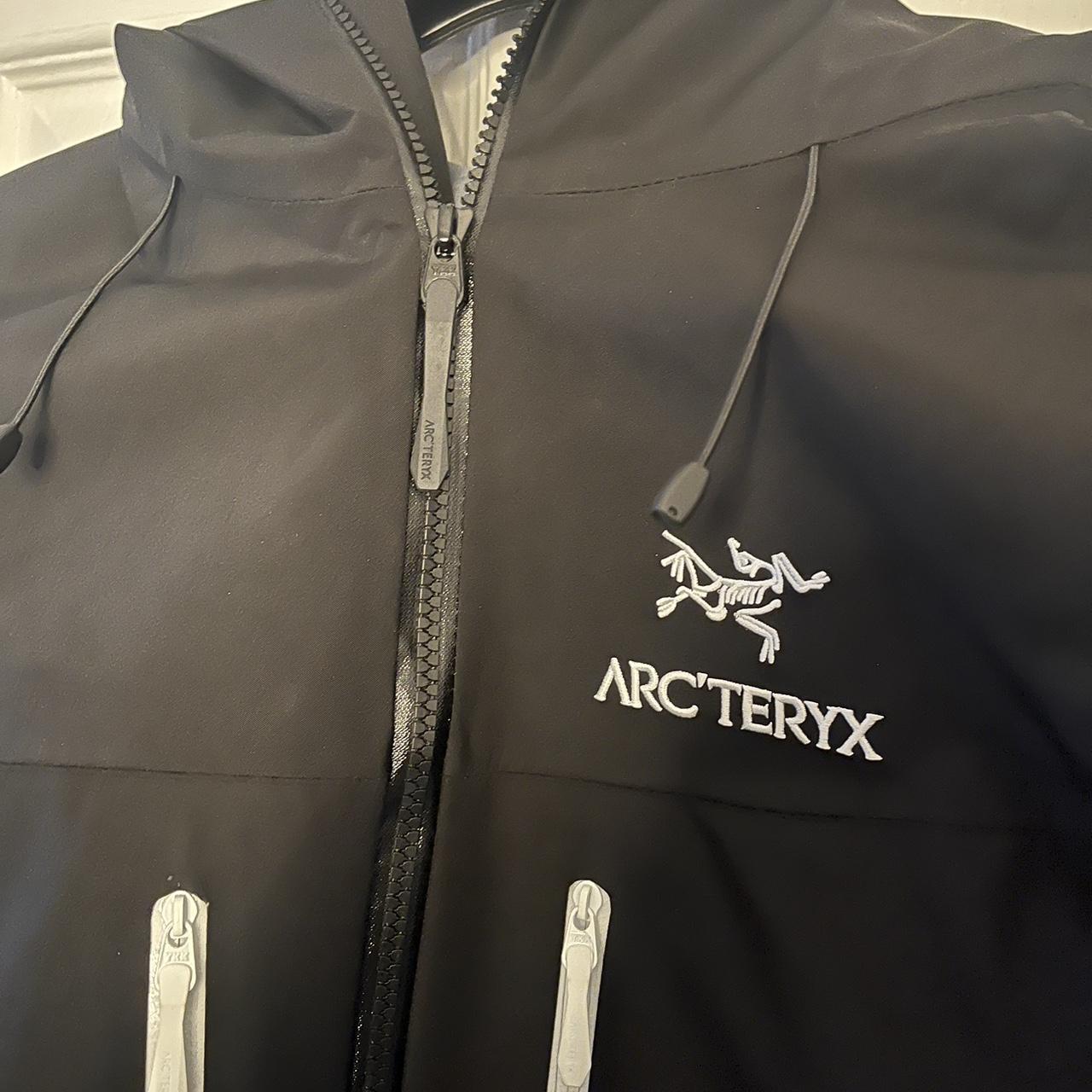 arc'teryx black jacket Gore tex Size large Awesome... - Depop