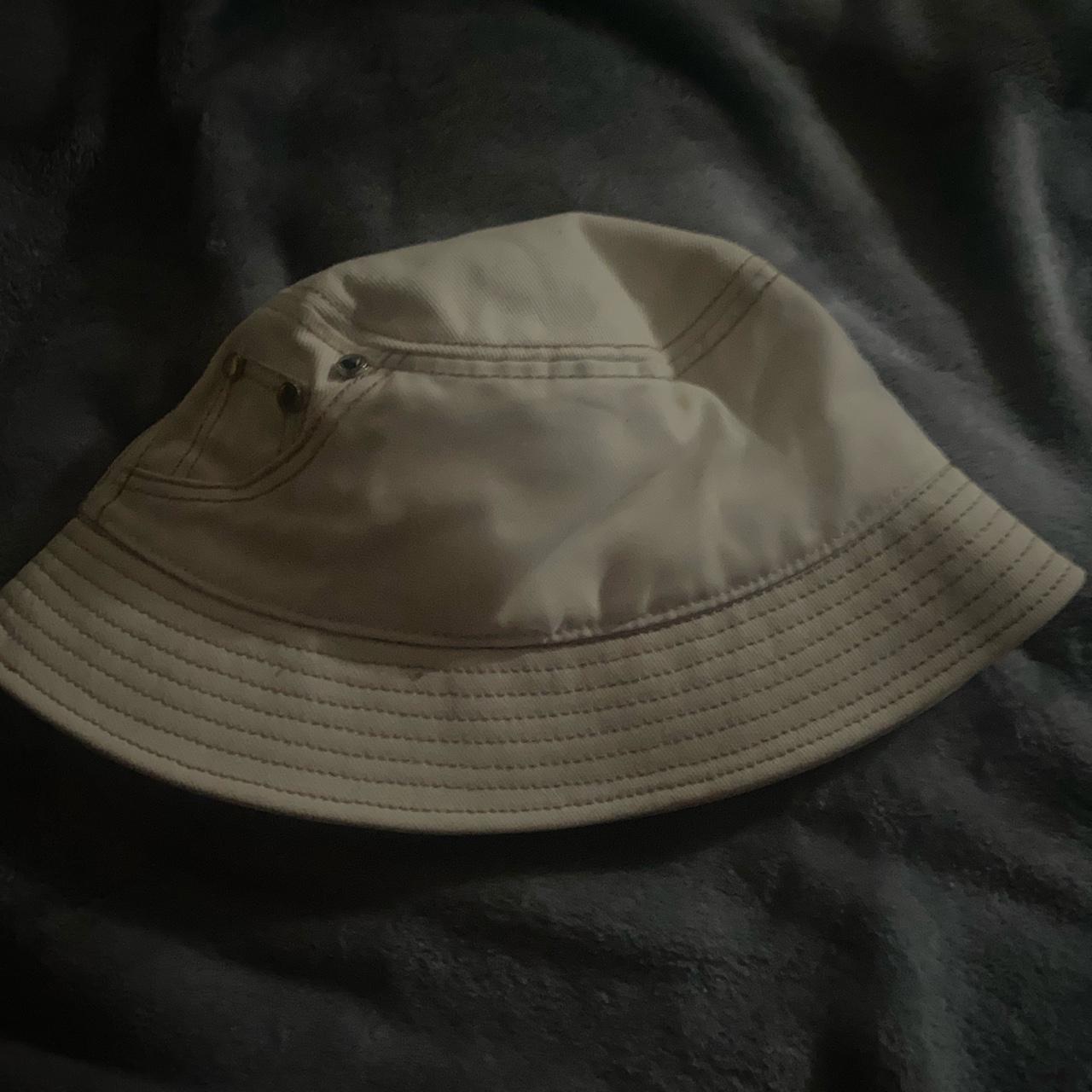 mainere de voir denim bucket hat - Depop