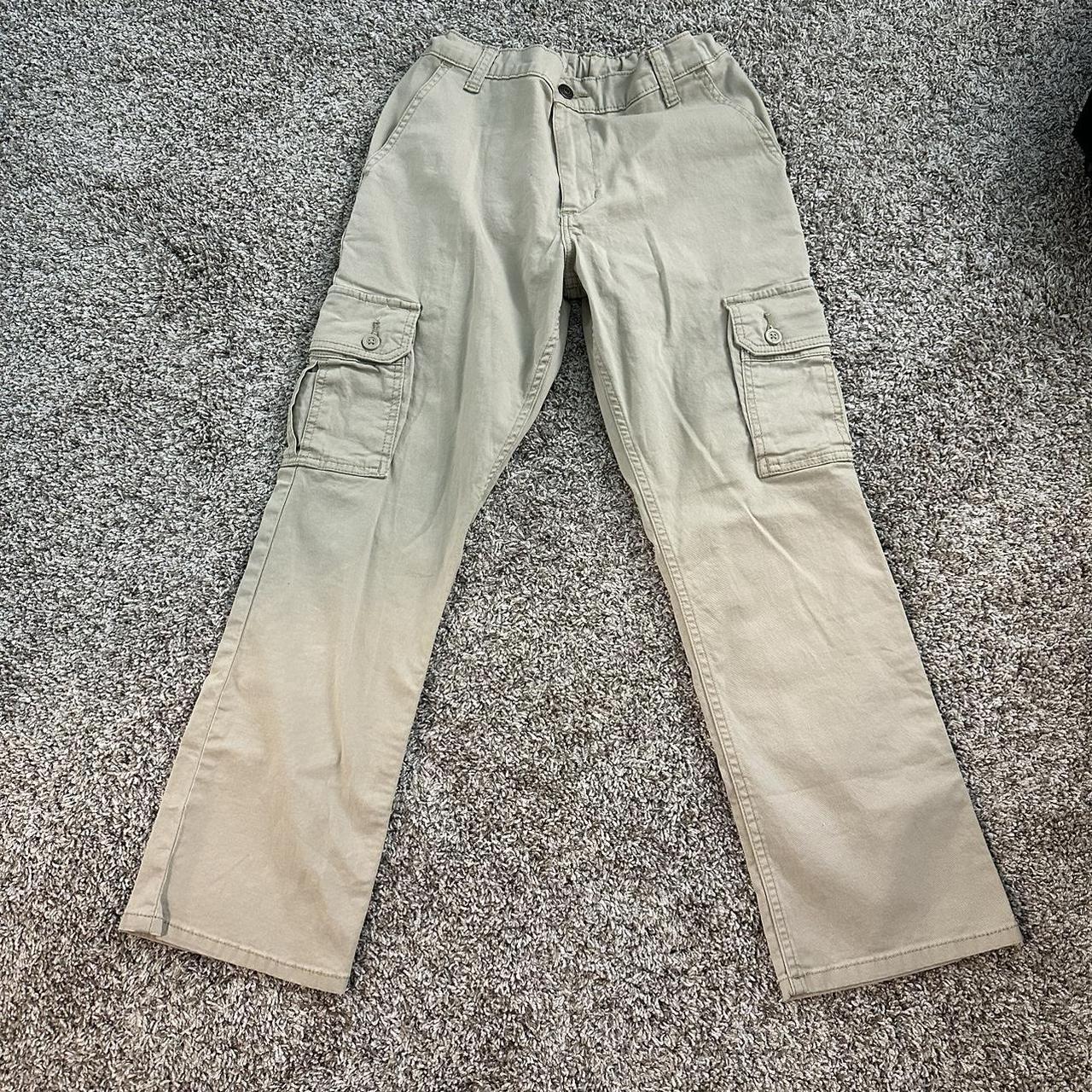 Wrangler Tan/Beige Cargo Pants. So cute and... - Depop