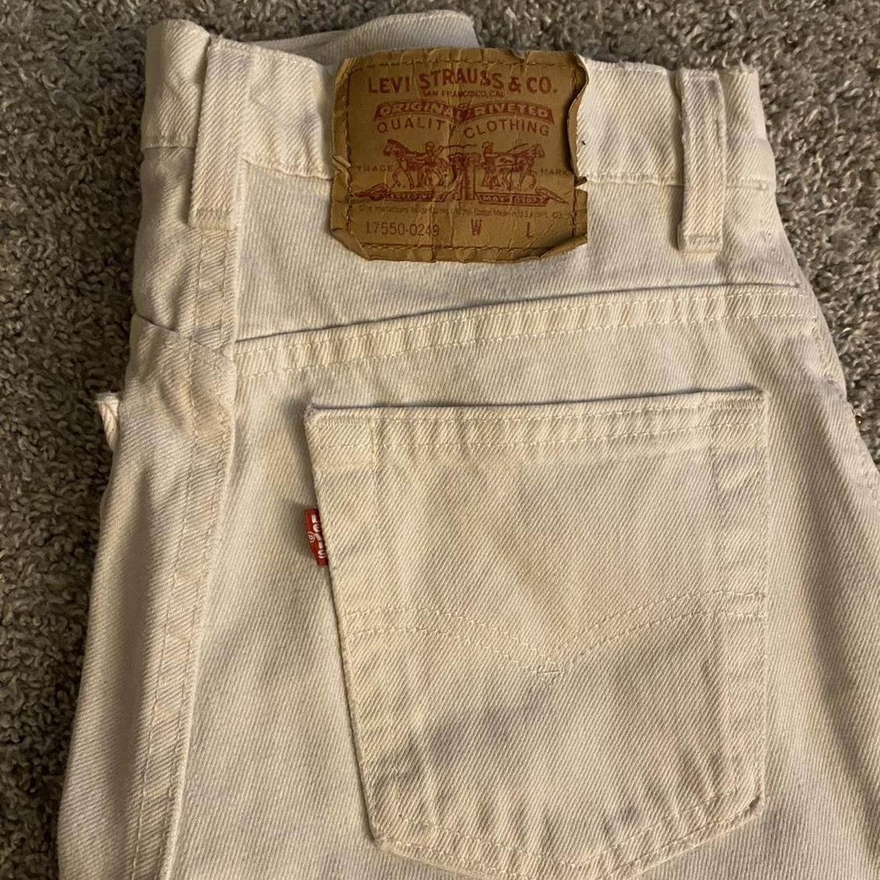 RED TAB Levi’s Vintage High waisted White Size 5... - Depop