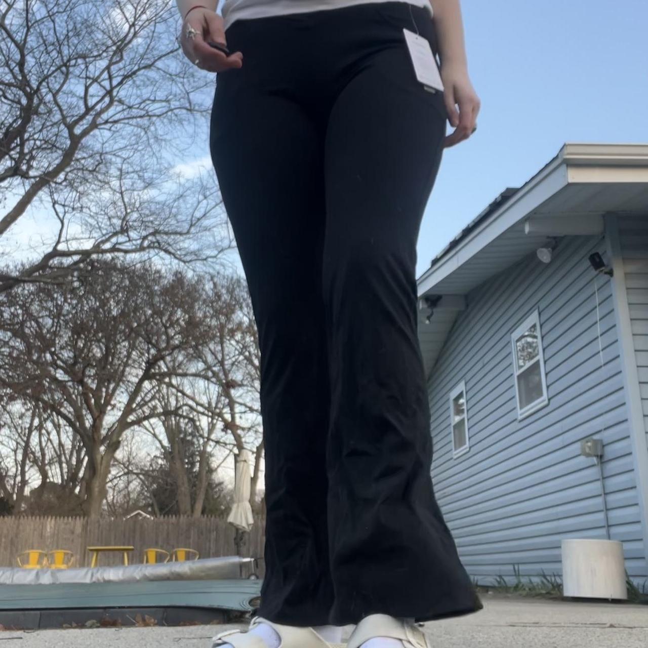 Yoga pants-flare - Depop
