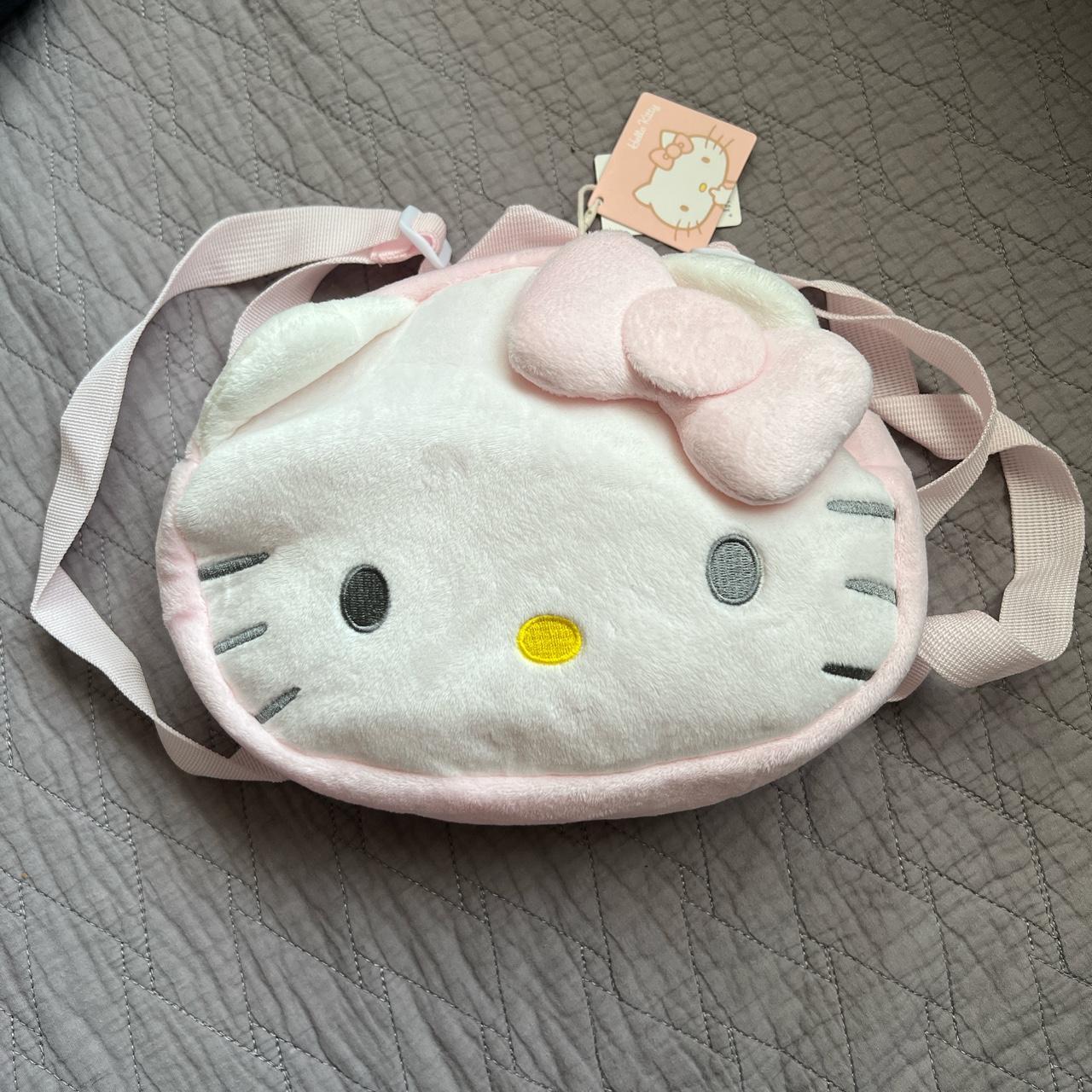 A cute hello kitty bag I got from depop!!💗  Hello kitty bag, Hello kitty, Hello  kitty my melody