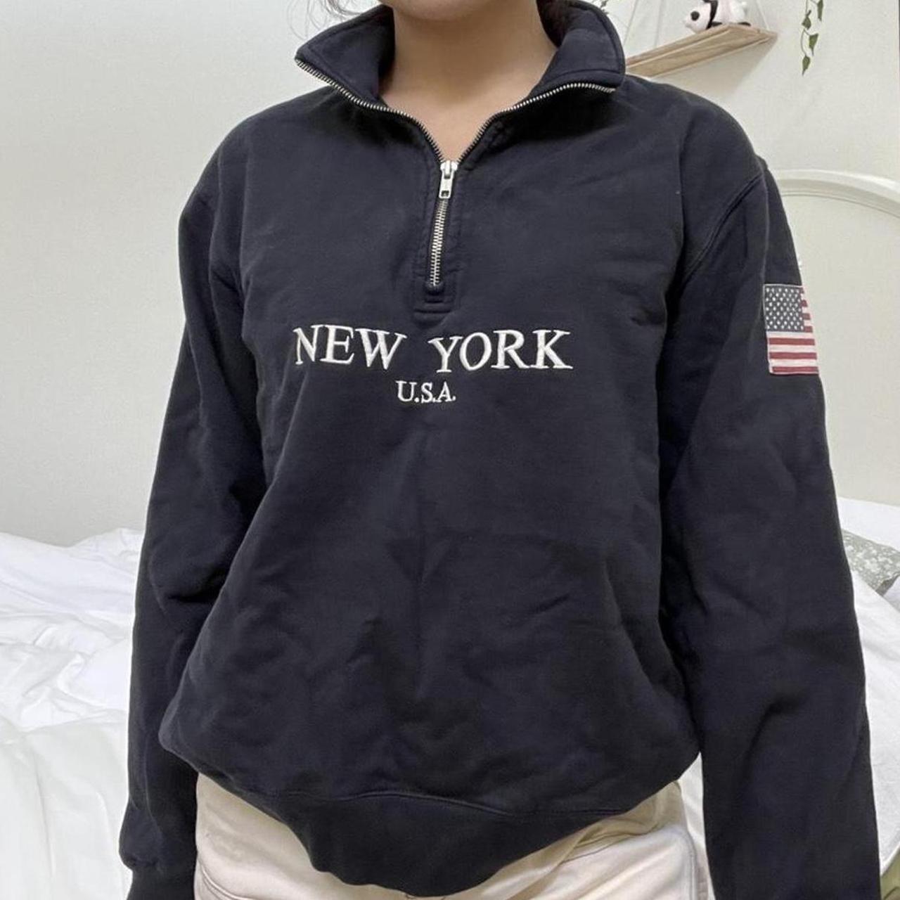 Brandy Melville ロゴ ジップパーカーネイビー Brandy Melville ロゴ ジップパーカーネイビー - メルカリ