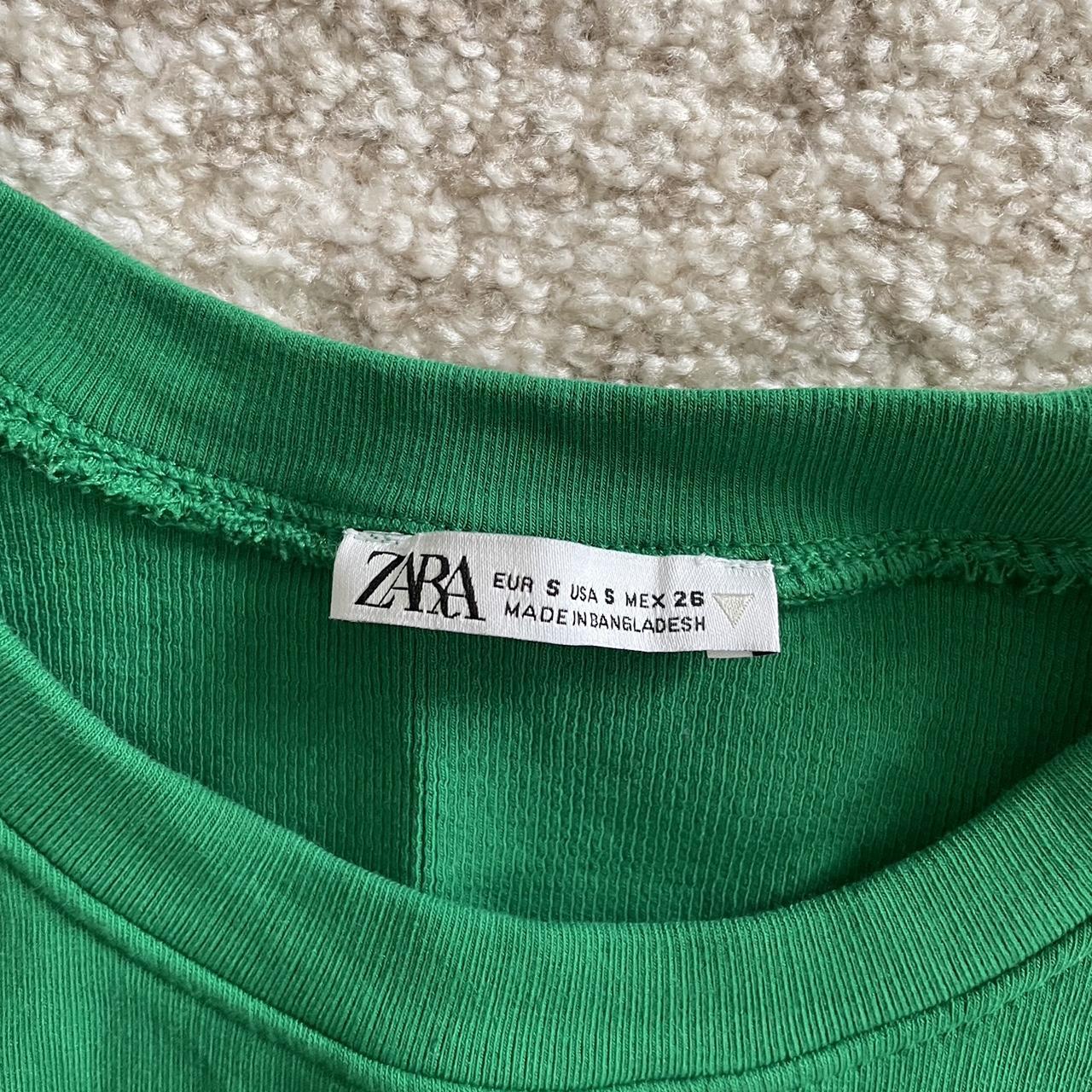 Zara Women's Green Veststankscamis Depop