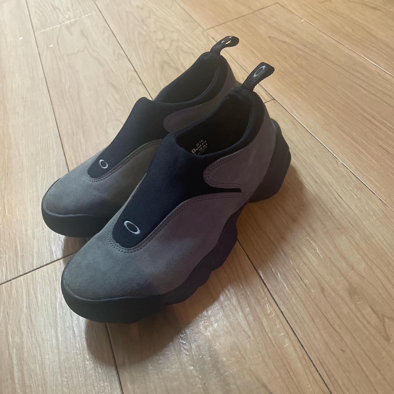 Oakley Men's Sneakers - Grey/Black - US 8 – Vintage Oakley Flesh slip on hiking, daily …