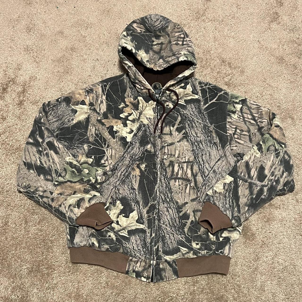 Realtree Camo Zip Up Jacket Size Large Fits like a... - Depop