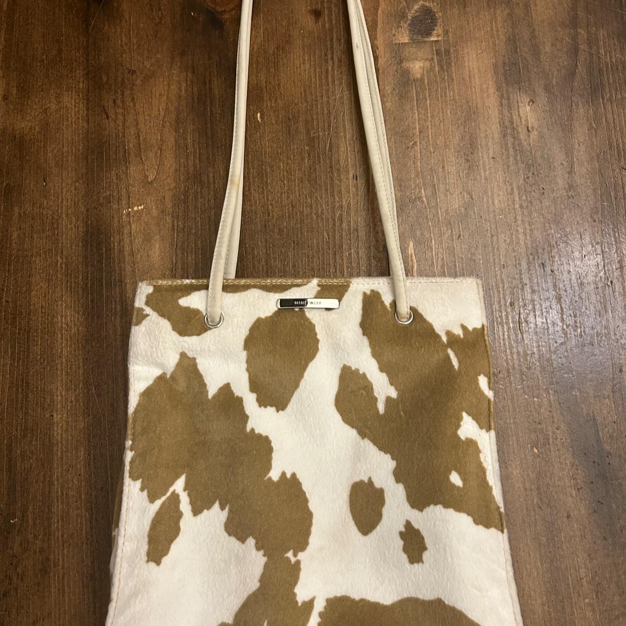 adorable vintage Nine West cow print purse. message