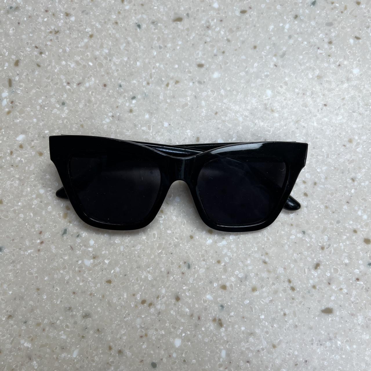 Express Women's Black Sunglasses Depop