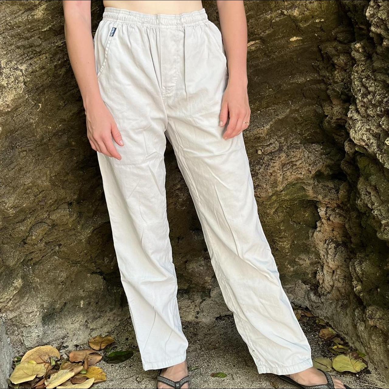 What color blouses would go with these cream colored pants? : r/OUTFITS