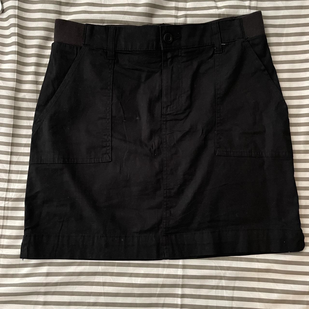 Black cargo skirt - Depop
