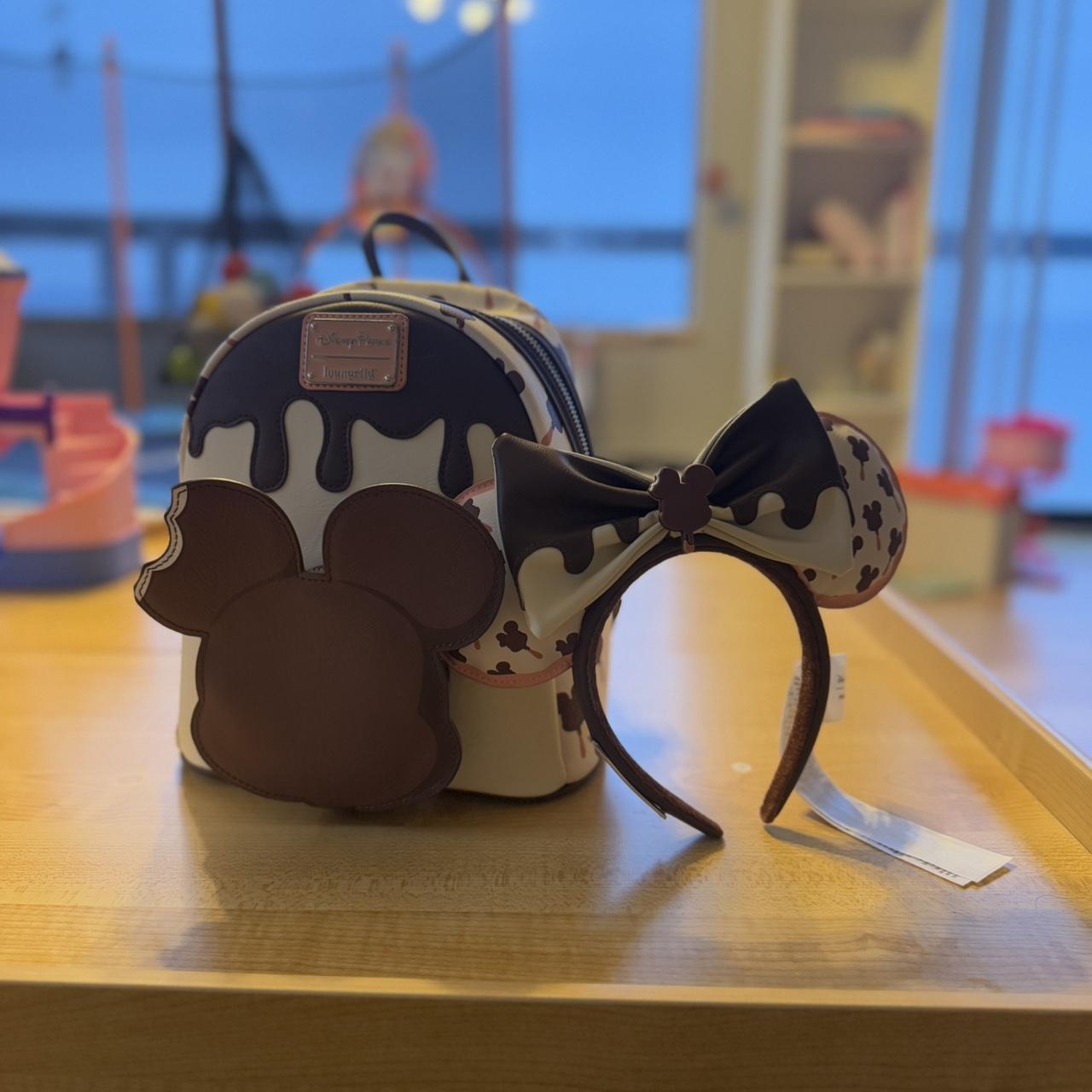 item listed by itzsarang