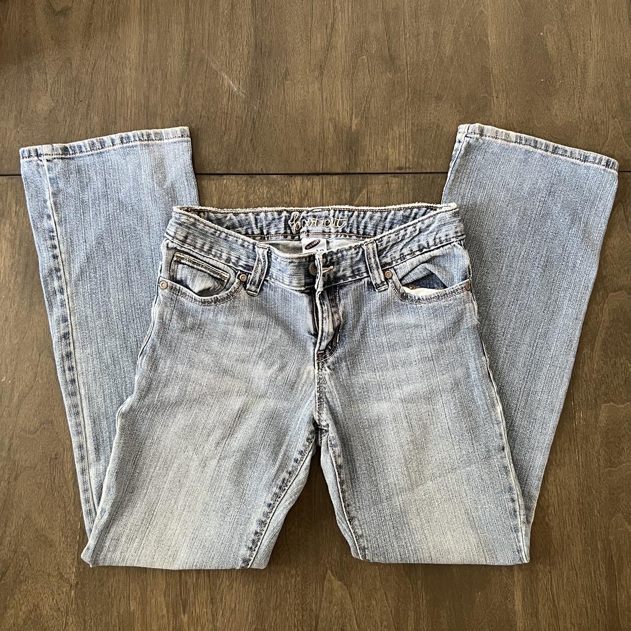 2000s low rise flare jeans perfect for girls on... - Depop