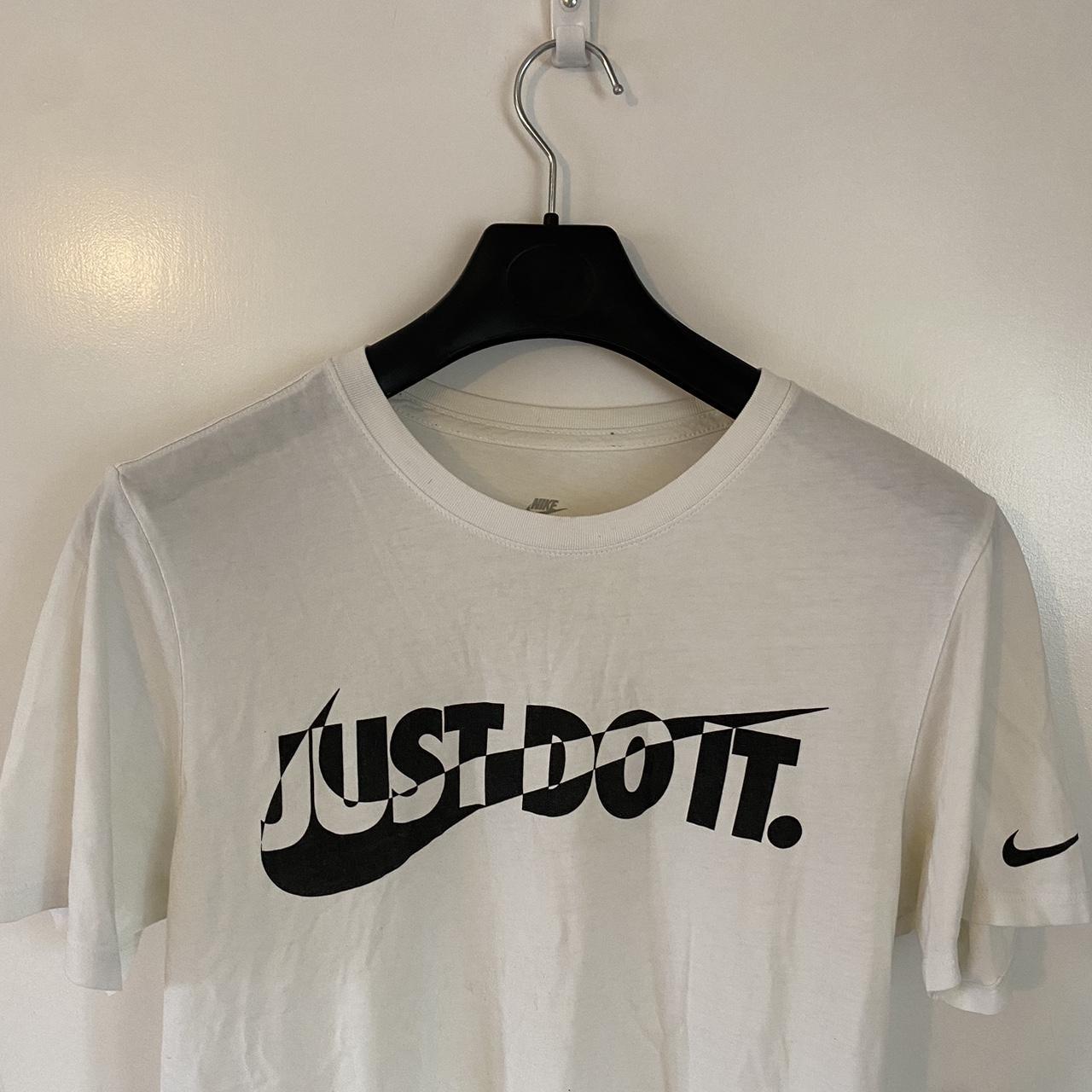 item listed by maxknight565