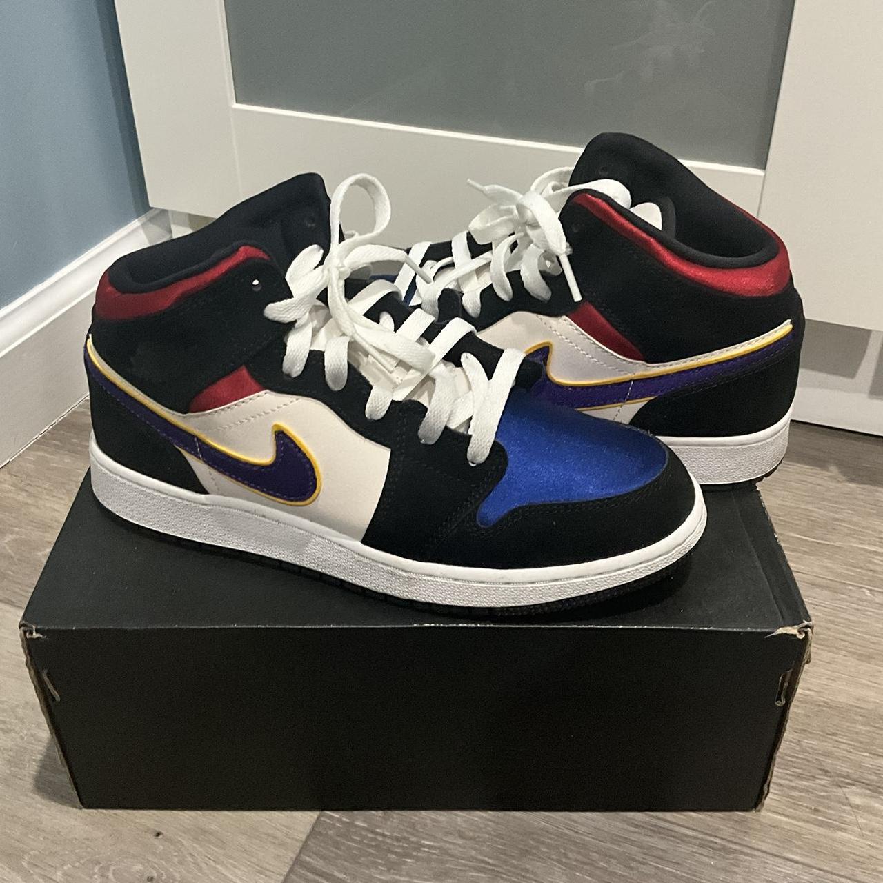 6y jordan 1s