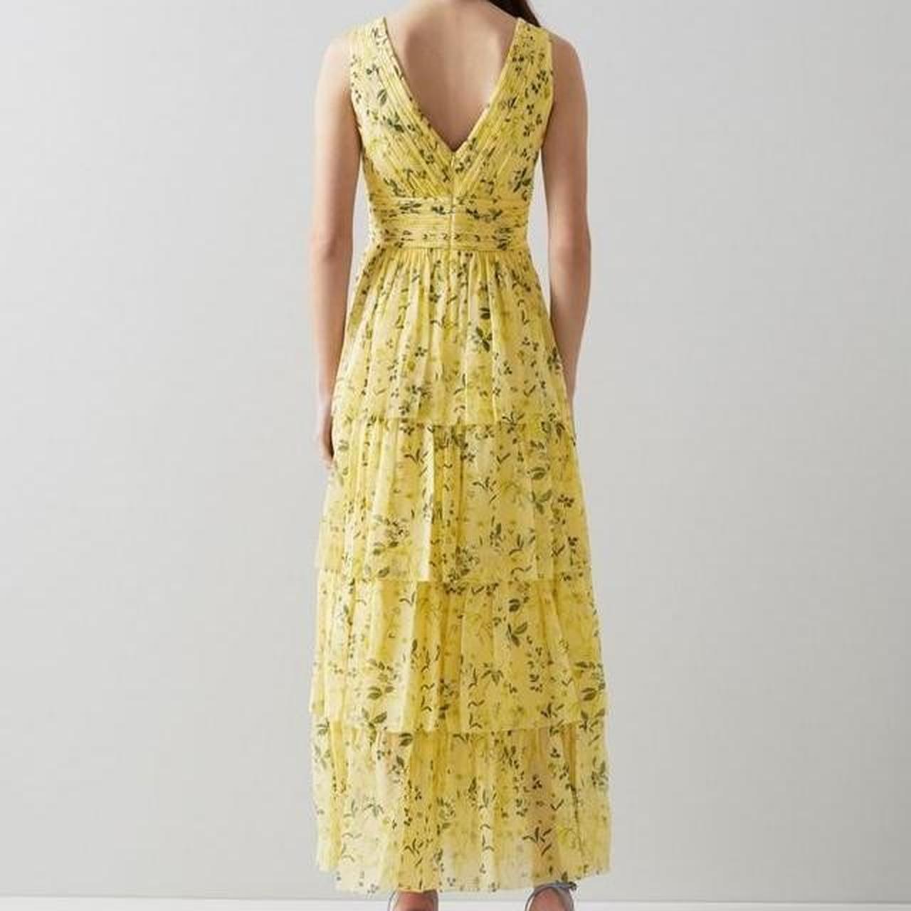 BNWOT SILK APPLE BLOSSOM PRINT Depop